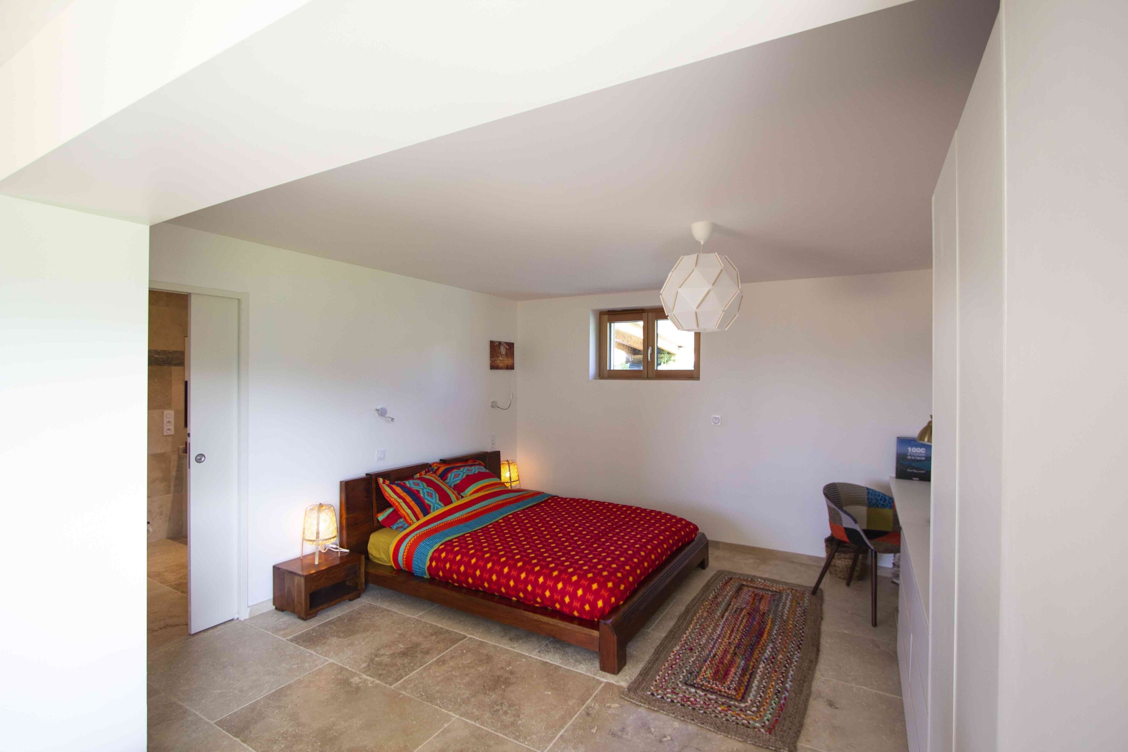 1 chambre, Wi-Fi gratuit, draps fournis