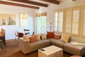 Télévision, cheminée, Netflix, services de streaming