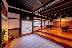 Interior entrance - RESI STAY Shinshinen (Kyoto)