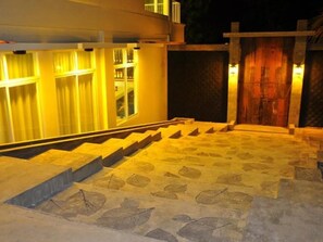 Property entrance - (Ungasan)