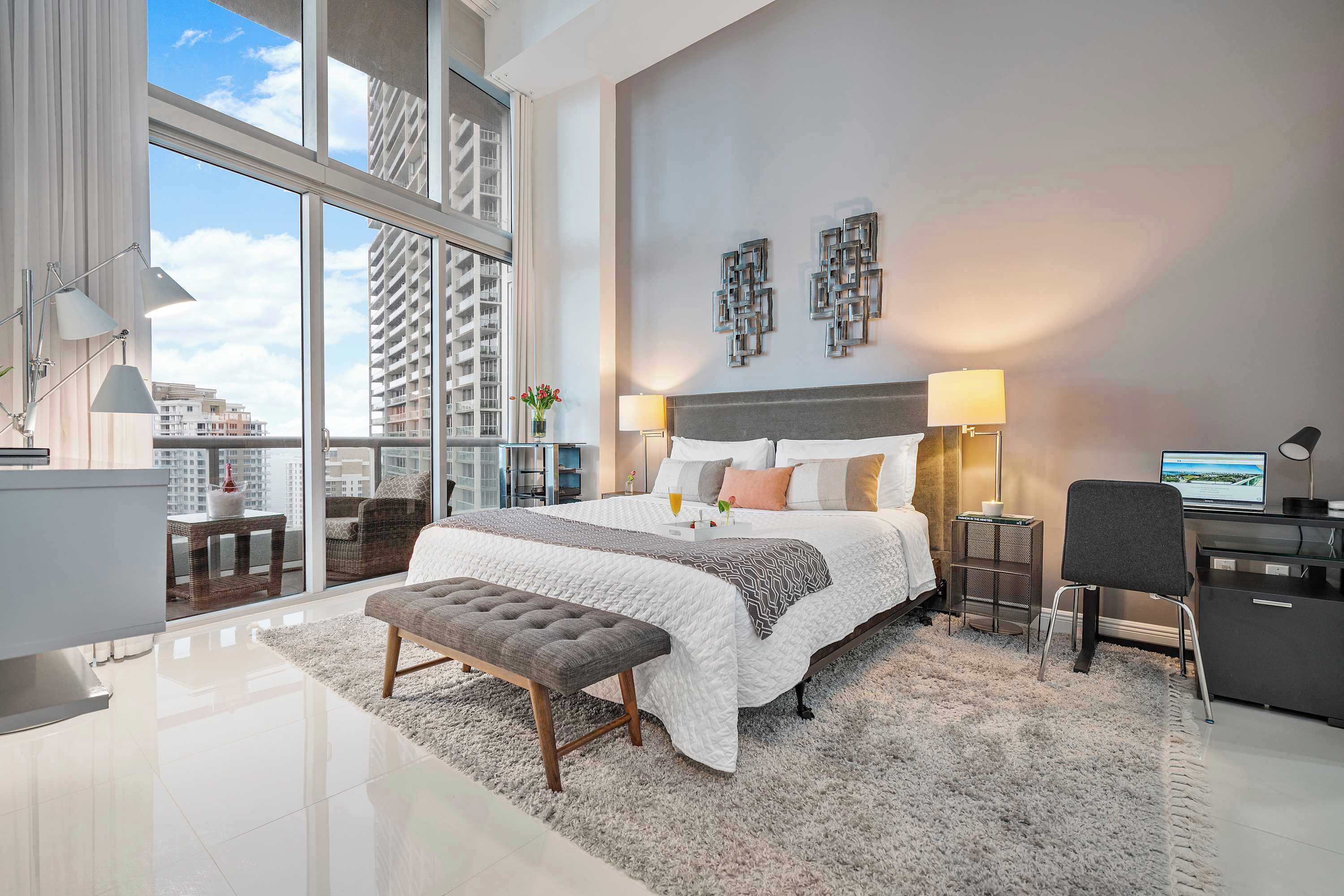 1 chambre, fer et planche à repasser, lit parapluie, Wi-Fi