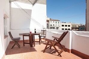 Leilighet, 1 soverom, balkong, byutsikt | Balkong