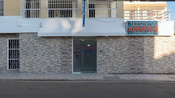 Apartment, 1 Bedroom, Balcony, City View | Property entrance