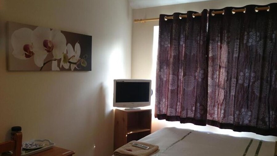 Room-double Room Private Shower Room - d