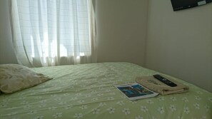 Room, 1 Bedroom, City View | 1 bedroom
