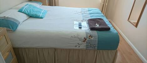 Room, 1 Bedroom, City View | 1 bedroom