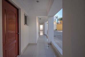Apartment, 2 Bedrooms, Balcony, City View | Terrace/patio