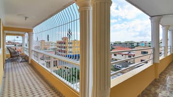 Apartment, 2 Bedrooms, Balcony, City View | Balcony