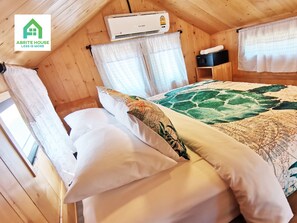 House, 2 Bedrooms, Smoking, Balcony | Bathroom