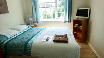Shared Dormitory, 1 Bedroom, City View | 1 bedroom, WiFi