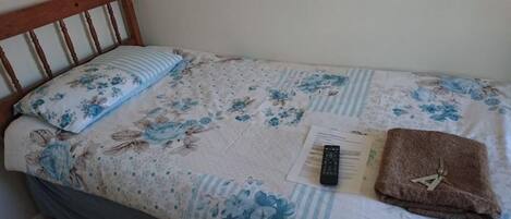 Room, 1 Bedroom, City View | 1 bedroom, WiFi