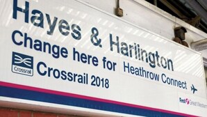 A sign for Hayes & Harlington with a Crossrail 2018 logo. - Room-tiny Single Shared Bathroom Room ss (Hayes)