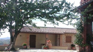 Exterior - Panoramic Farmhouse With Swimming Pool - Monticello (Todi)