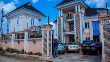 Room, 2 Bedrooms, Accessible, Smoking | Exterior