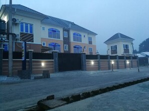 Room, 1 Bedroom, Accessible, Smoking | Exterior