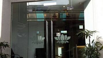 Room, 1 Bedroom, Accessible, Smoking | Front of property