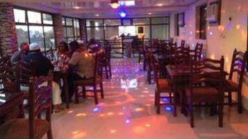 Kamar, 1 kamar tidur, akses difabel, Boleh Merokok | Tempat makan