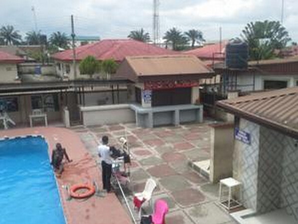 Piscine couverte