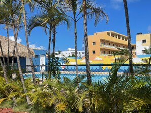 아파트, 침실 2개, 발코니, 정원 전망 | 수영장 | 실내 수영장