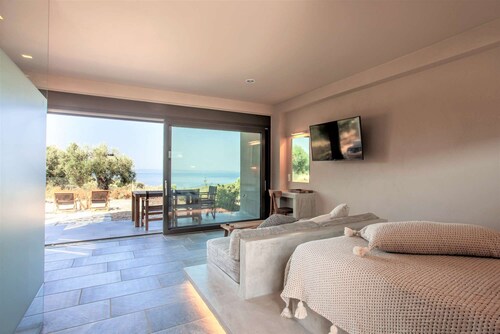 Alterra Vita Eco Villas - Suite with Sea View