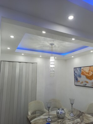 Dining - Luxurious Apartment 4to Level With Security Camera (Santo Domingo Norte)