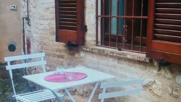 Appartamento, 2 camere da letto, fumatori, vista montagna | Esterni