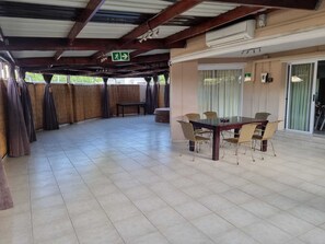 Room, 1 Bedroom, Refrigerator | Property grounds - Savoy Lodge - Room (Cape Town)