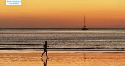 Tiny House on Koh Lanta Only 2 Minutes Walk to the Beach