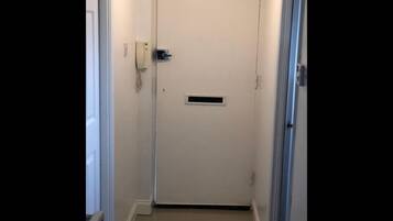 Apartment, 2 Bedrooms, City View | Interior