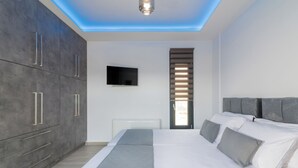 Biệt thự, 3 phòng ngủ, hồ bơi riêng, quang cảnh hồ bơi | 4 phòng ngủ 