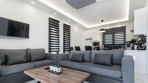 Biệt thự, 3 phòng ngủ, hồ bơi riêng, quang cảnh hồ bơi | Phòng khách