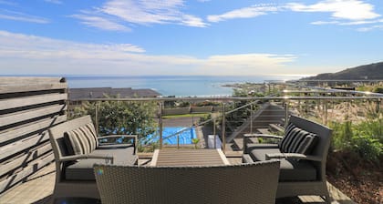 Camps Bay One Bedroom Apartment - The Crystal