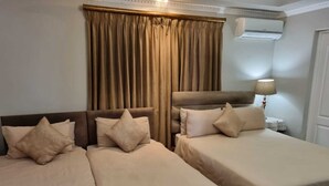 Room, 1 Bedroom, Refrigerator | 1 bedroom, WiFi - Savoy Lodge - Budget Standard Double Room (Cape Town)