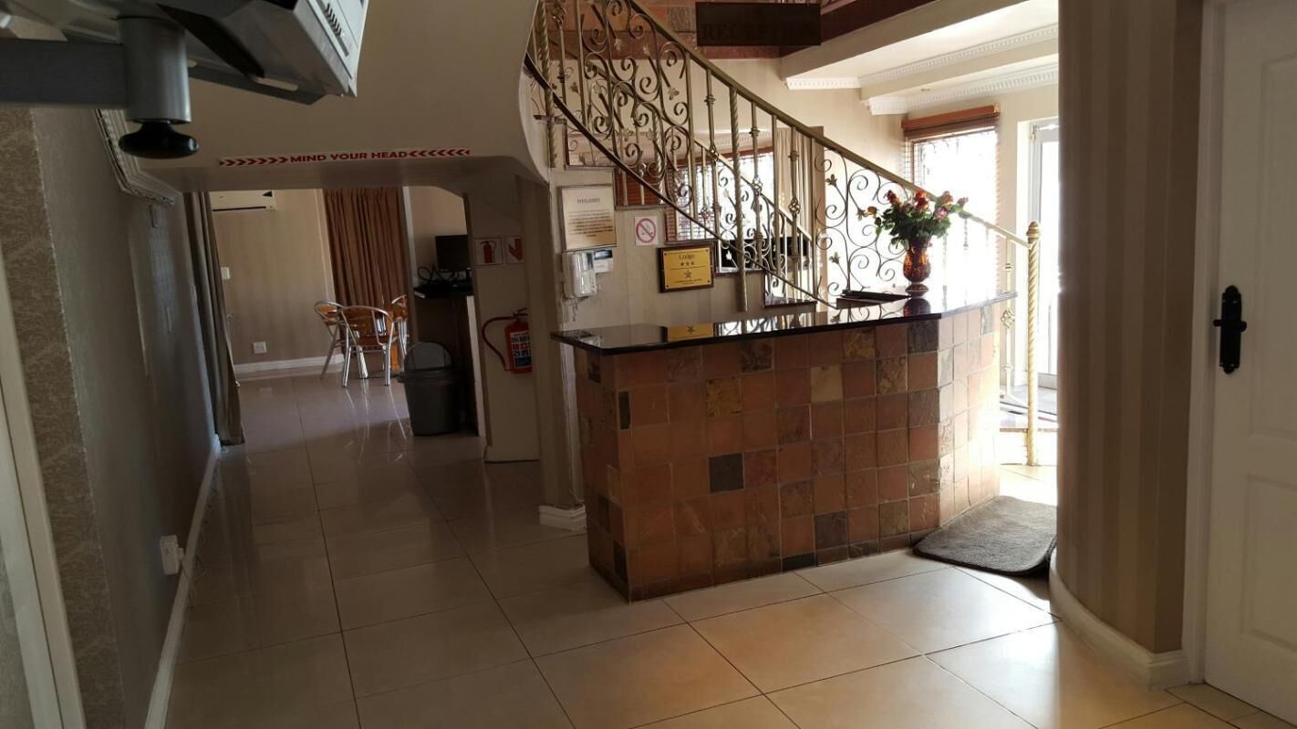 room, 1 bedroom, refrigerator | lobby