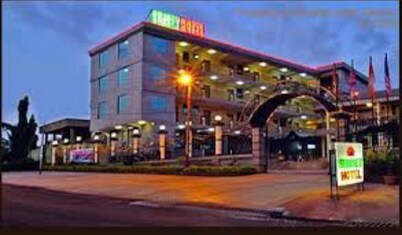 Luxurious Sunset Hotel in Kumasi