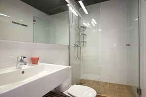 Appartement, 1 chambre, vue sur la ville | Salle de bain