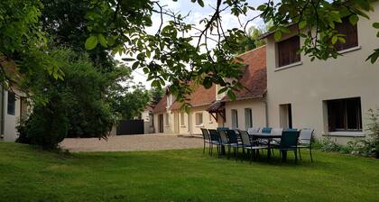 Large country cottage ideal for families or friends near Beauval Zoo