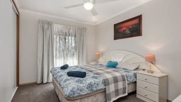 3 bedrooms, free WiFi, wheelchair access