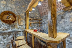 Standard House, Multiple Bedrooms, 2 Bathrooms, Mountainside (Vineyard Homestead Vrtin) | Interior - Vineyard Homestead Vrtin (Crnomelj)