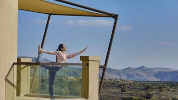 Quang cảnh ban công