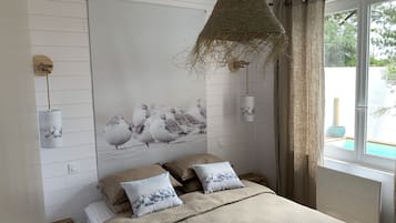 2 chambres, fer et planche à repasser, draps fournis