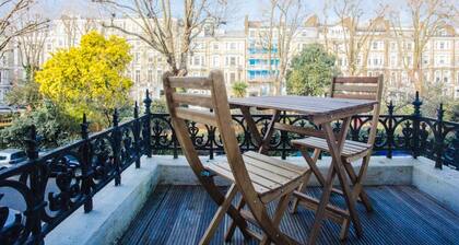 Modern & Spacious 1 Bedroom Apartment in London