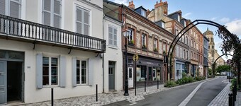 Studio Quélin 2 | Bright | City Center | 2 Guests