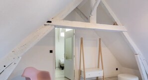 Interior - Confidentielle House | Historic City Center | 4 Guests (Honfleur)