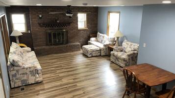 Smart TV, fireplace, books