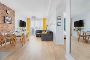 Apartment, 1 Schlafzimmer, Terrasse, Meerblick | Wohnbereich