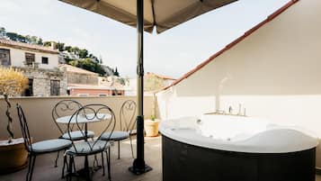 King Suite, Castle View, Outdoor Hot Tub | Balcony view