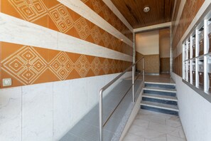 Interior - Beautiful Renovated 1bdr Beachfront (Quarteira)