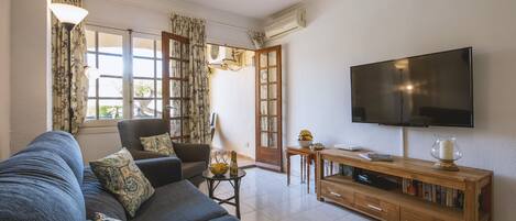 Smart TV, DVD player