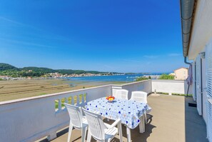 Terrace/patio - Apartment Marica (Rab)